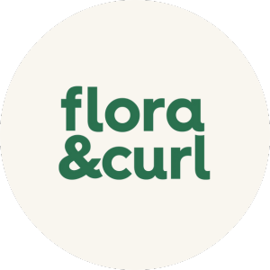 Flora und Curl Logo – Klicken, um zur Kollektionsseite für Flora und Curl Haarpflegeprodukte zu gelangen