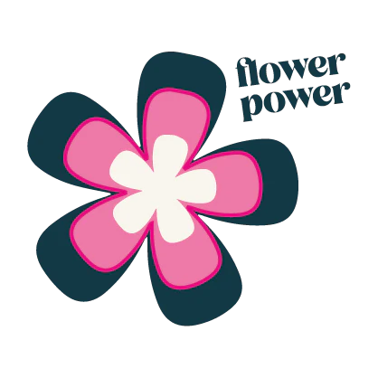 Blumenmotiv mit fünf pinken Blütenblättern, dunkelblauem Rand und weißem Zentrum. Rechts oben steht in dunkelblauer Schrift: ‚flower power‘.
