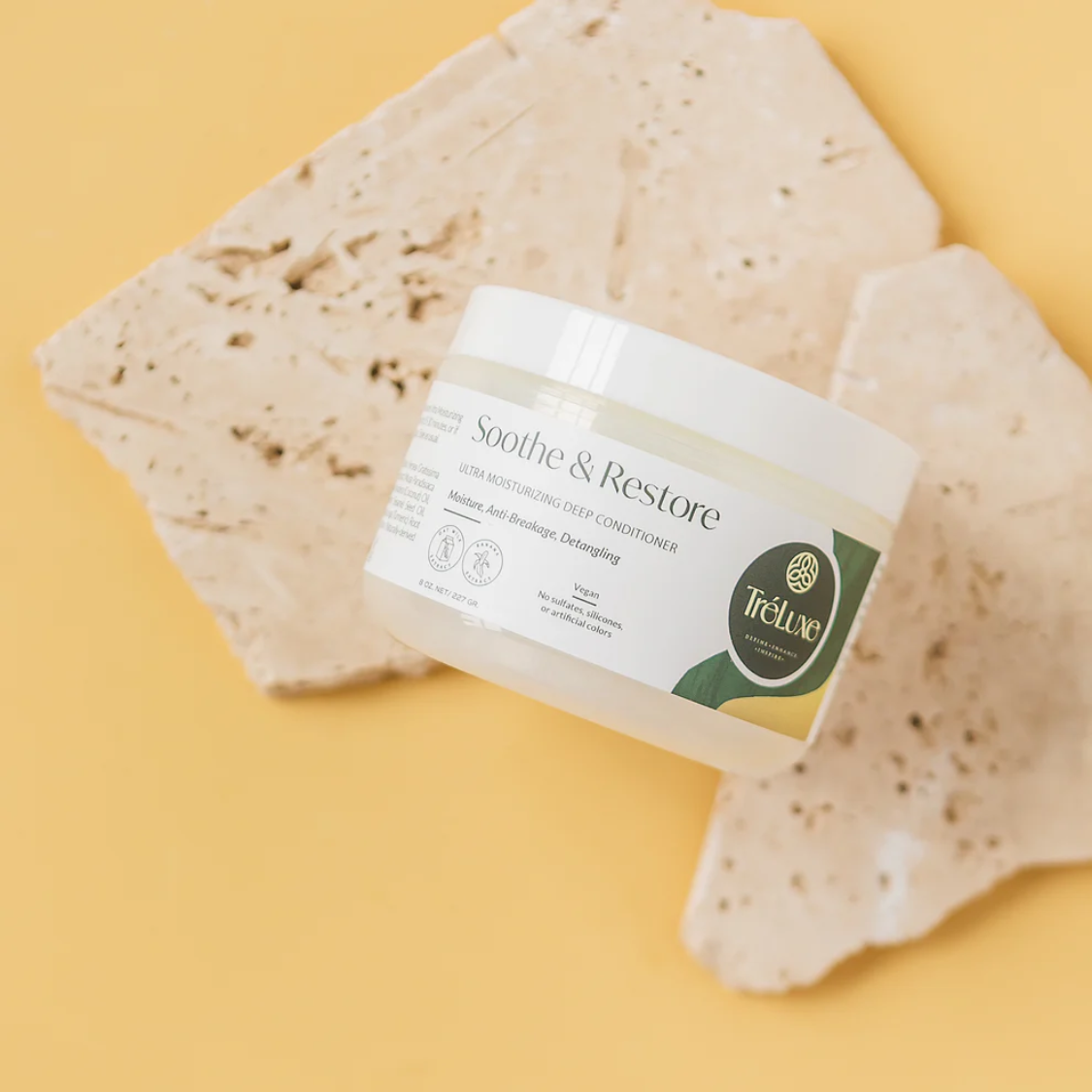 TréLuxe | ⁠⁠⁠Soothe & Restore Ultra Moisturizing Deep Conditioner /237ml